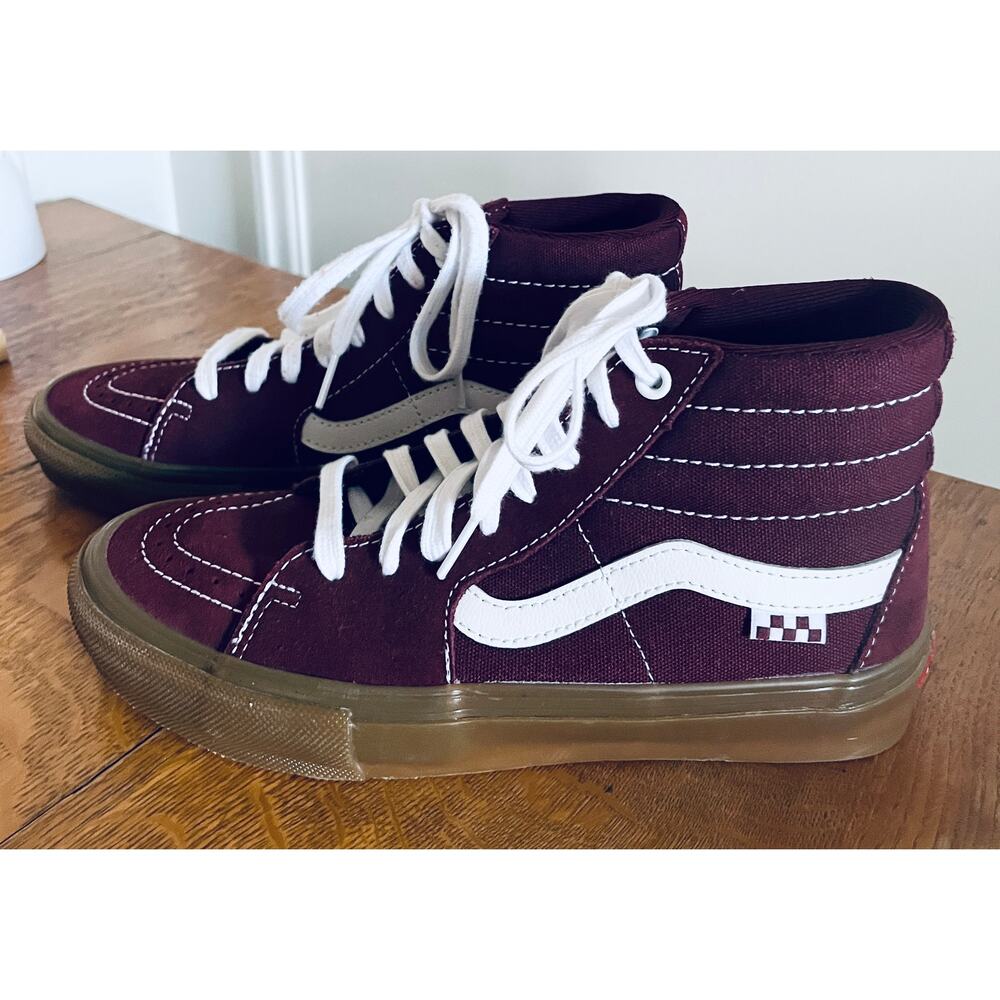 Boys' Vans Sk8-Hi Port Royale Gum, Size 7, New